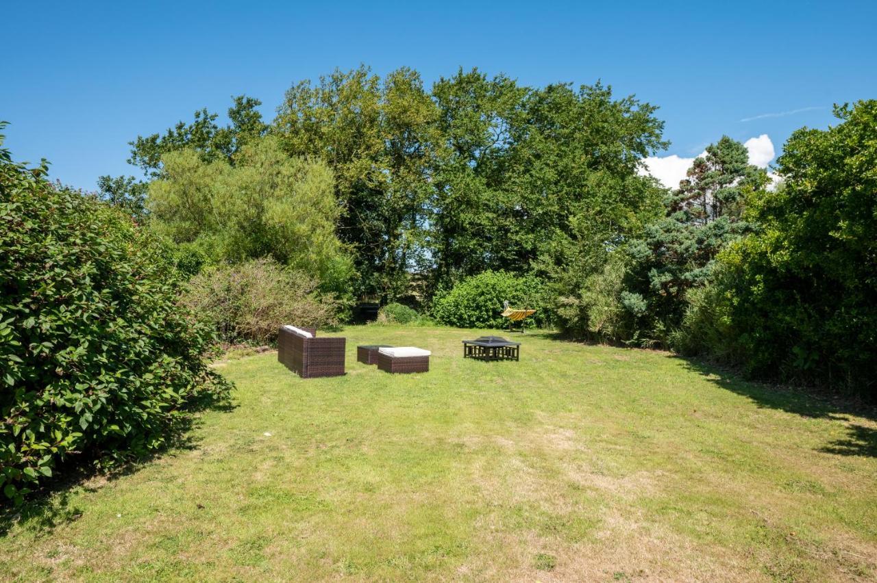 Converted Hay-Loft With Stunning Countryside Views 하버포드웨스트 외부 사진